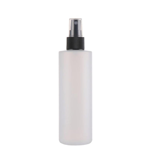 Plastic PE Flat Shoulder Spray Bottle
